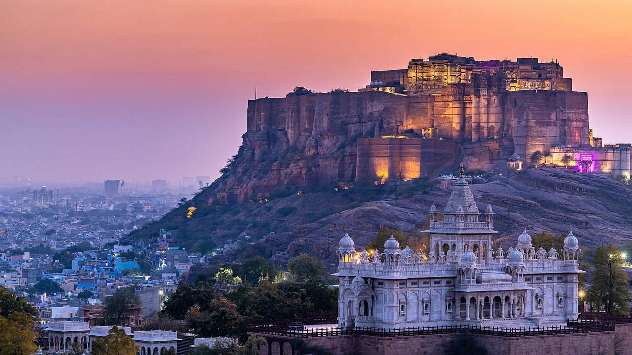Jai Maa Naganarai Karni Tour and Travels